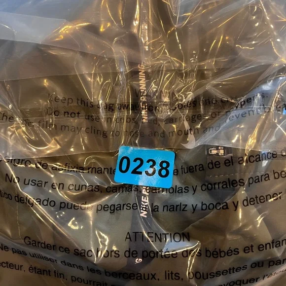 Nike Women’s Running Jacket Medium Moss Green Lightweight Zip Up Activewear - Picture 15 of 15